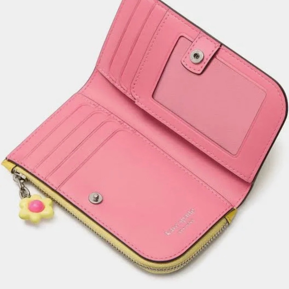 Kate Spade small yellow Devin Wallet - Picture 4 of 4